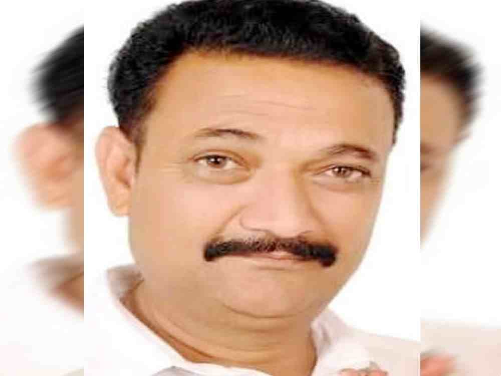 congress MLA adesh chauhan accused of beaten a villager in jaspur