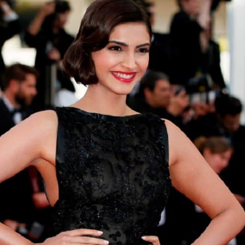This is the five reasons why black color is the evergreen color among people