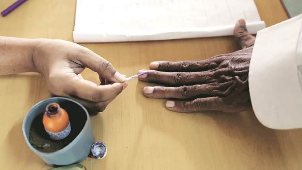 गुजरात में चुनाव