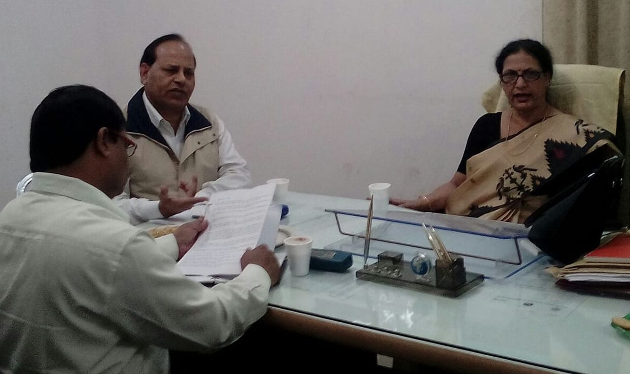 एडी हेल्थ का जिला महिला अस्पताल में छापा