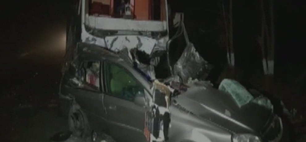 after bus-car collision seven killed at gujarat mehsana-unjha highway