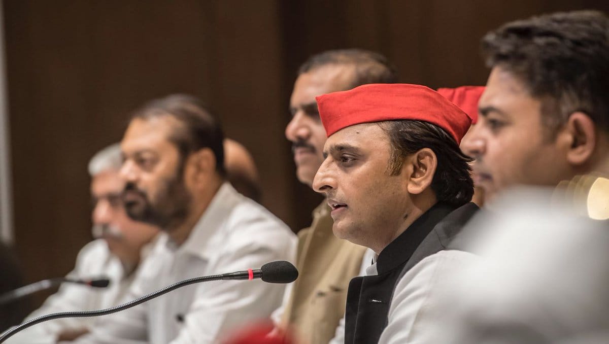 BJP is spreading hatred : akhilesh yadav