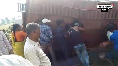 TANKER LOOTED IN MADHYA PRADESH