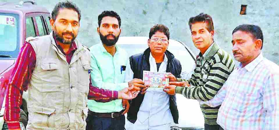 transgender wins diwali bumper  lotter, transgender becomes billionair