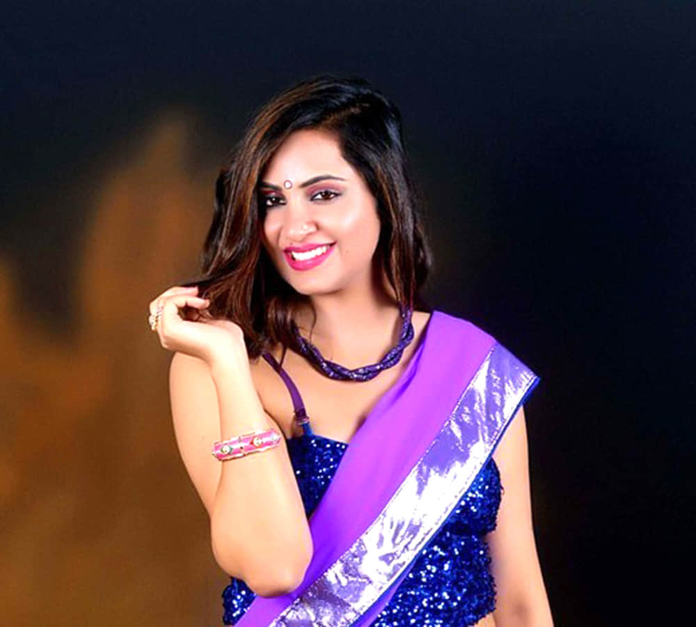 social media troll arshi khan for her bikini photoshoot