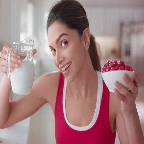 To make the Padmavati character real Deepika Padukone follows this routine diet 