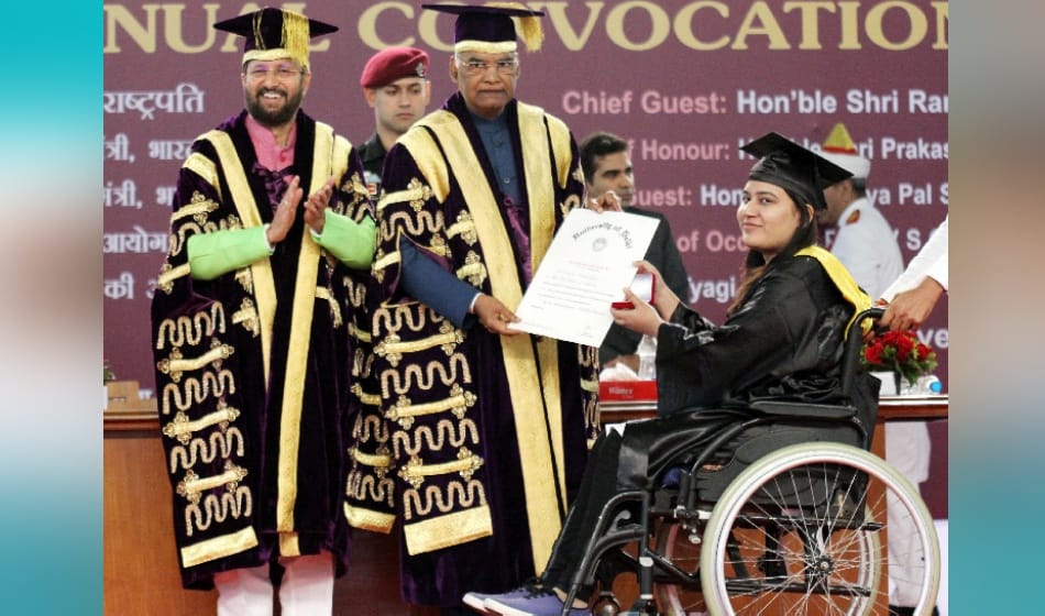 in du's 94th convocation president ramnath kovind stated to students for not to stop learning