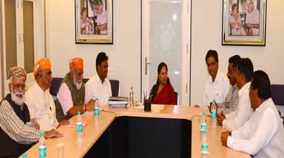 cm writes the letter to union minister at film padmavati