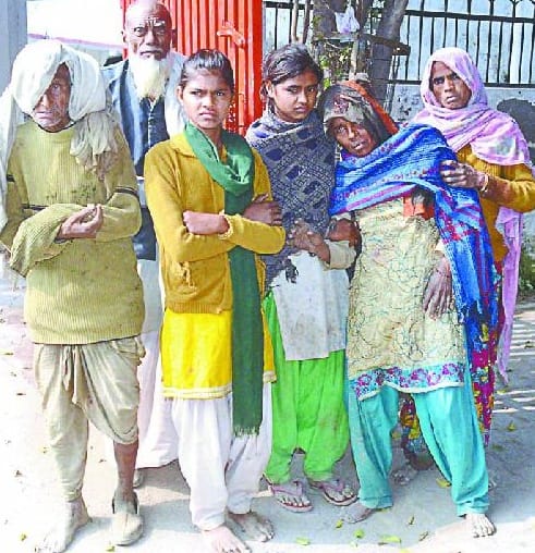Nine injured, including village head in Khampur