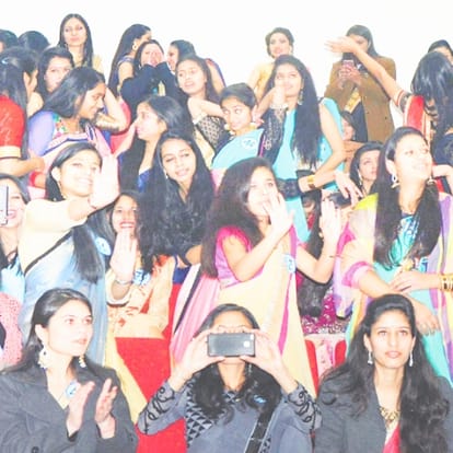 freshar party organised in igmc by nursing students