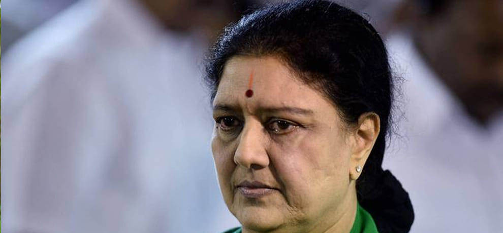 Dinakaran claims, Sasikala will be released from jail on January 27