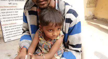 police arrested a girl in a case of kidnapping, her lover run away