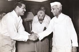 bollywood actor and world champion wrestler rustom-e-hind Dara singh 