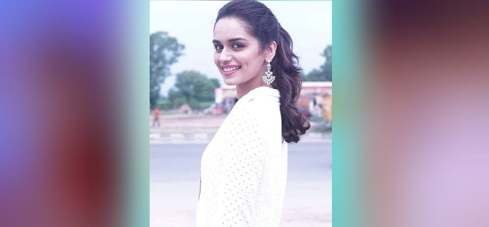 manushi chhillar called first to her yoga teacher after won miss world 2017 crown