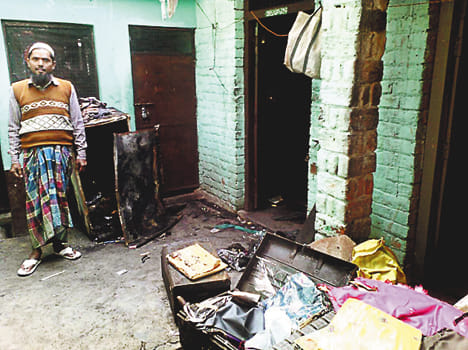 Fire on a short circuit, daughter's dowry burn