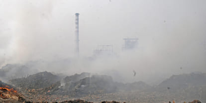 It is difficult to breathe because of pollution