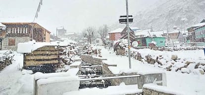 snowfall in himachal on third day