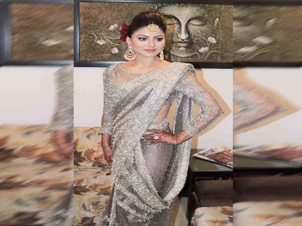 bollywood actress urvashi rautela 55 lakh rupees saree