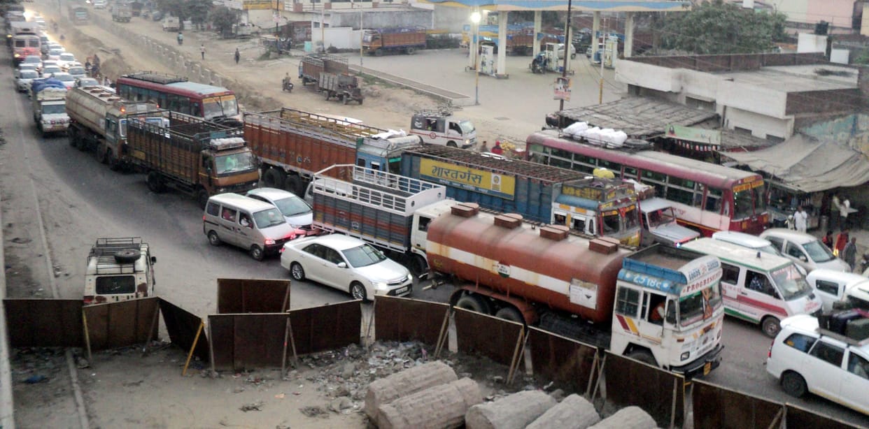 trafiic jam in flyover