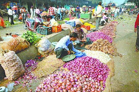 Onions 30 in the mandi and Rs 35 for the government counter