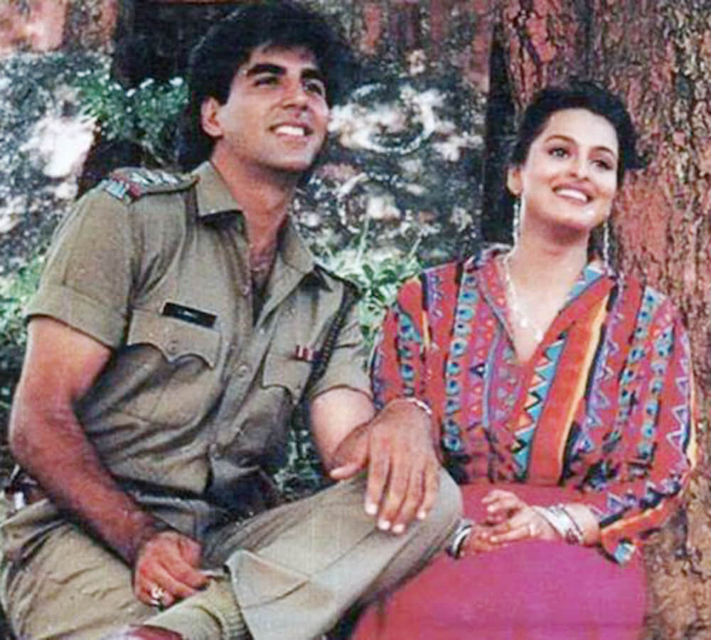 Shilpa Shirodkar first Indian Heroine to get vaccinated picture got viral on social media