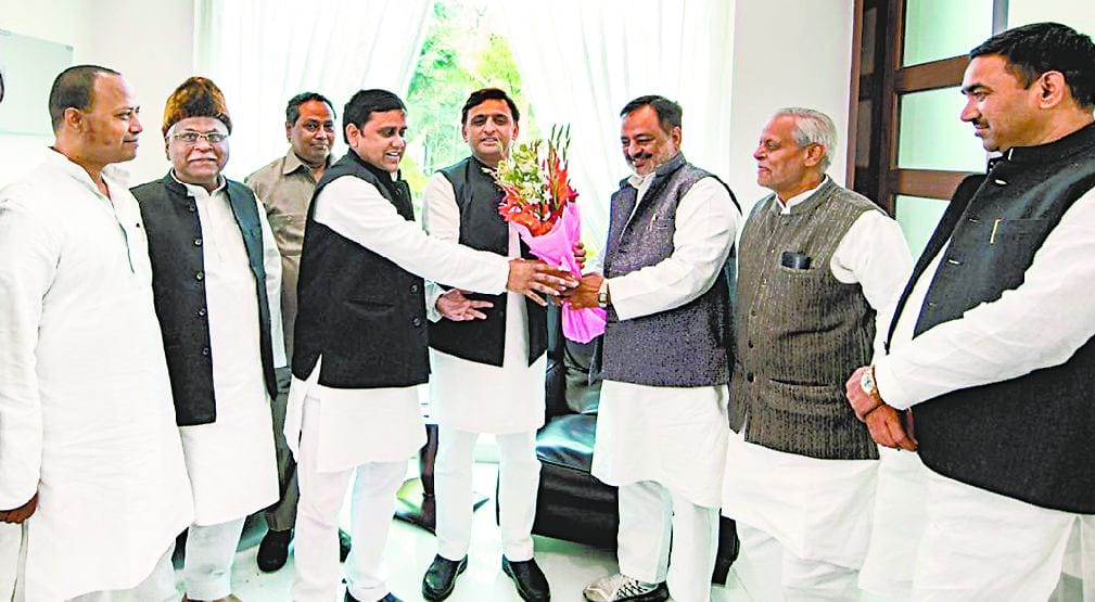 Hafiz, who has challenged Gop, joined sp