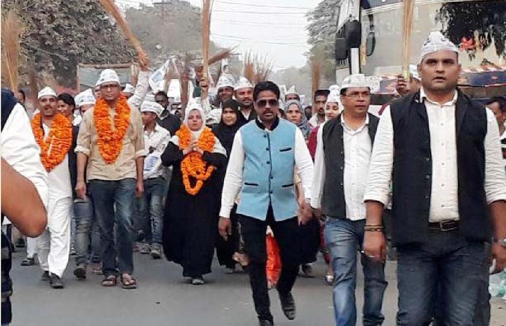 जीएसटी से ध्यान बांटने को जातिवाद में भिड़ा रही भाजपा: आशुतोष
