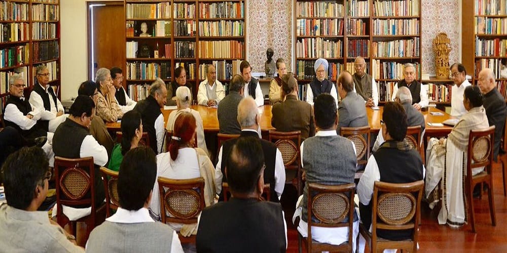 two senior congress leader will be facilitated with big responsibility in the party-source 