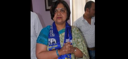 lucknow mayor candidates said, basic neeeds should be improved first