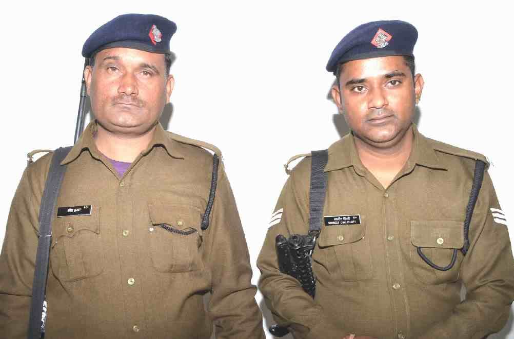  two soldiers bravery story who caught gangster devpal rana murderer