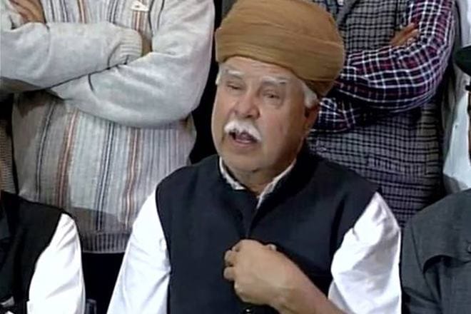 karni sena  again warn the filmmaker of padmavati