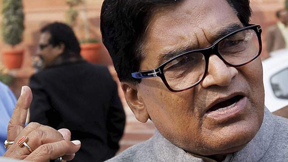 Government should take action against those who speak against Kashmir and the country