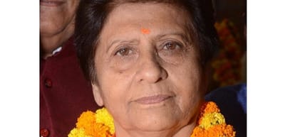 lucknow mayor candidates said, basic neeeds should be improved first