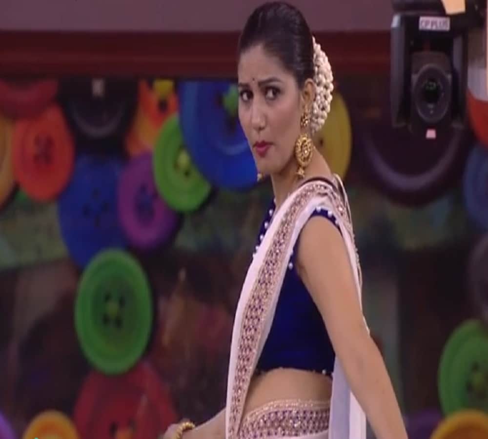 there is a big reason behind spana chaudhary voting number in bigg boss 11
