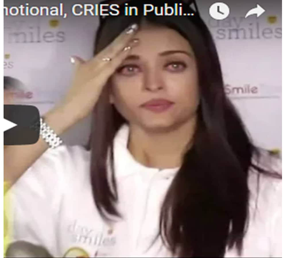 Aishwarya Rai Bachchan broke down As Media MISBEHAVES At An Event