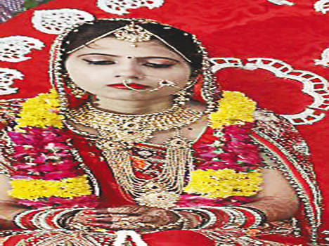CO daughter's daughter hanged in trap at the in-laws house