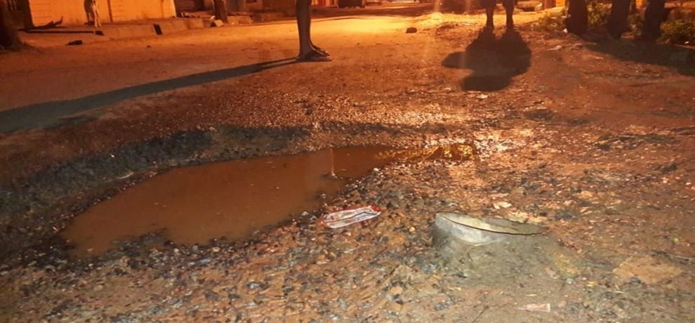 Karnataka Bangalore pothole filled in one night after 2 men injured