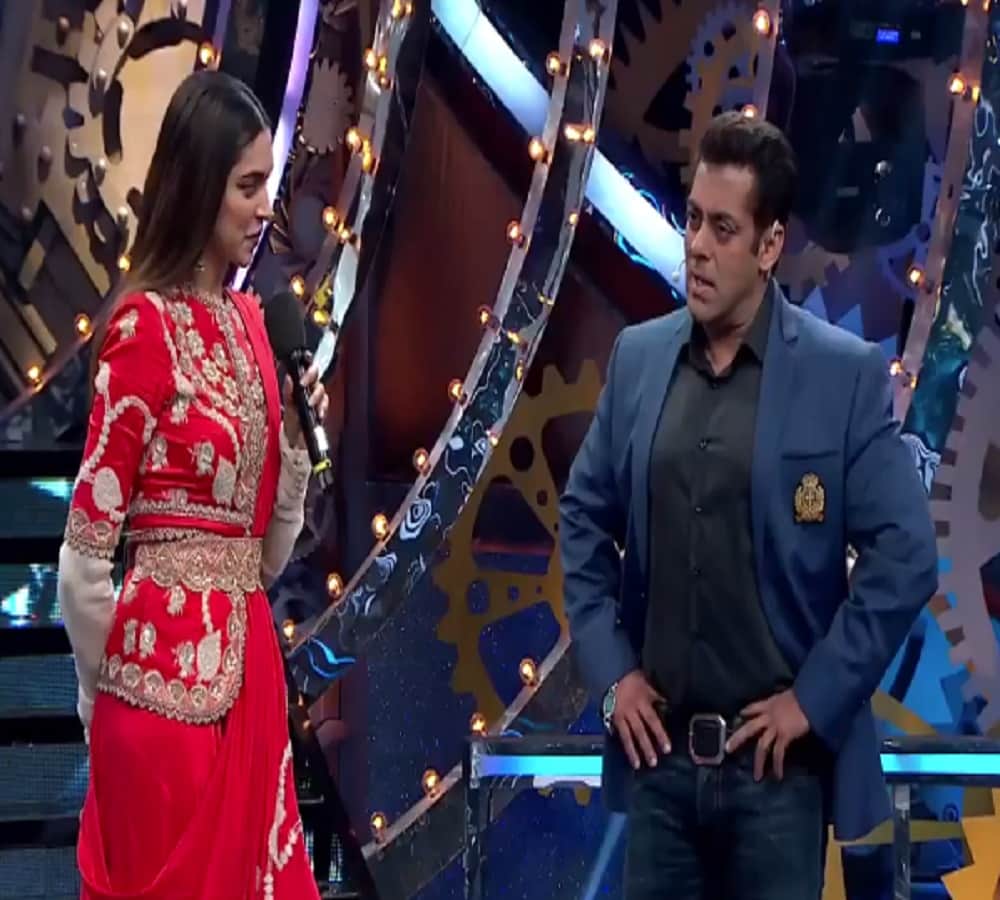 there is the main reason behind deepika going in bigg boss 11