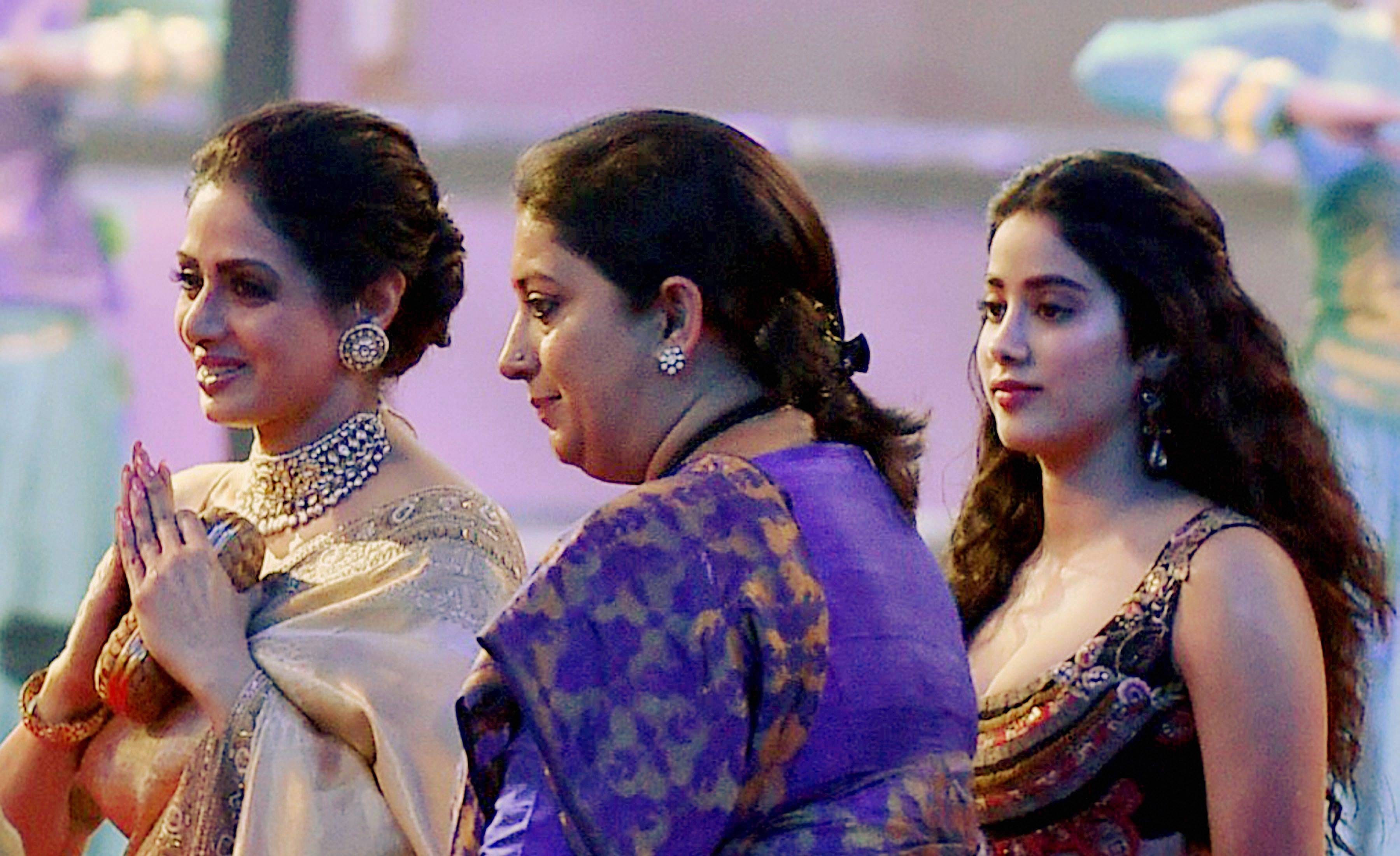 IFFI 2017 grand opening in goa, See Candid pictures here 