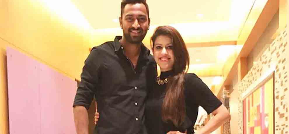 krunal pandya wife pankhuri sharma photos