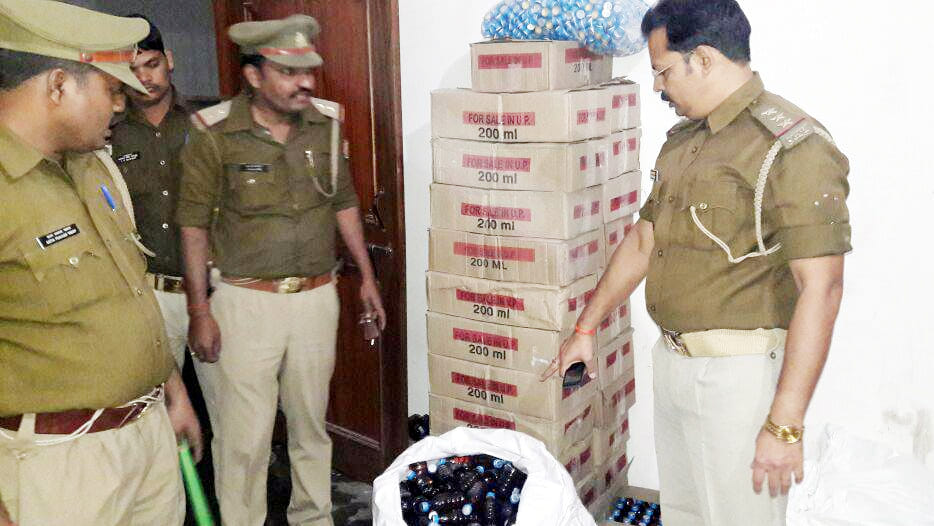 revealed fake liquor factory of samajwadi party leader