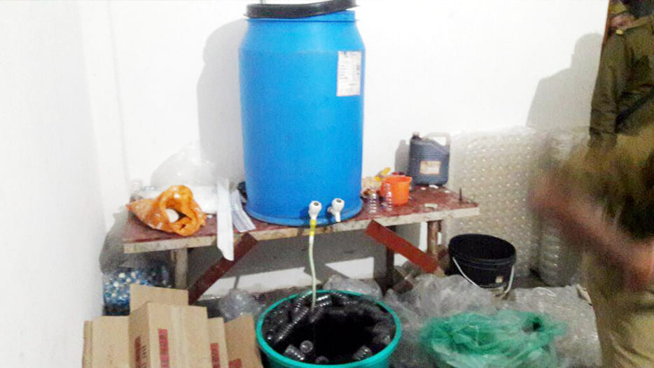 revealed fake liquor factory of samajwadi party leader