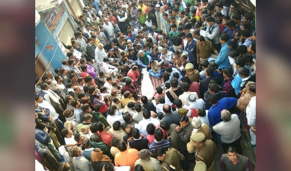 up nikay chunav 2017: bjp candidates cousin brothers murdered bsp leader in geater noida