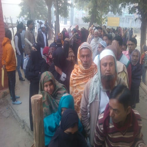 Nikay Chunav : The massive enthusiasm of voting in West UP Muslims, see photos