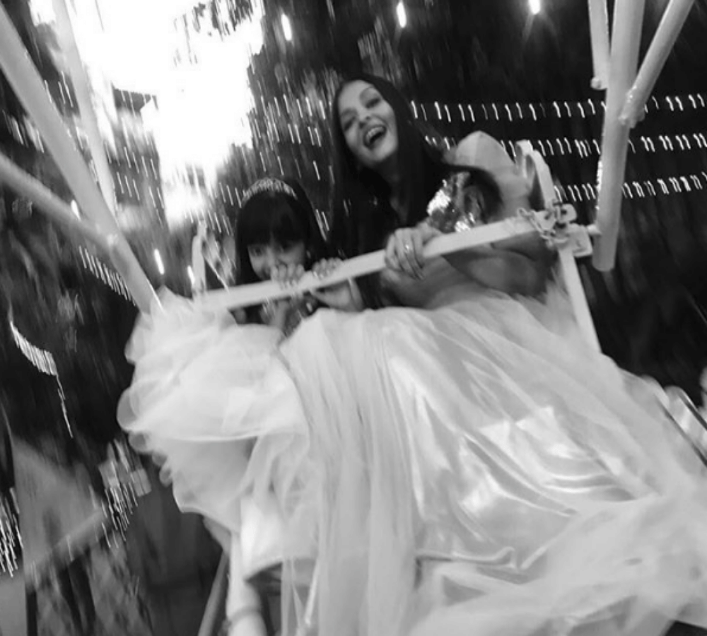 aishwarya rai bachchan daughter aaradhya bachchan with his brother