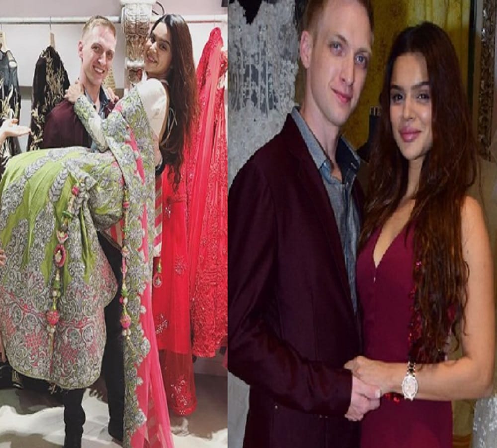 Television actress Aashka Goradia posted wedding dress picture on social media 