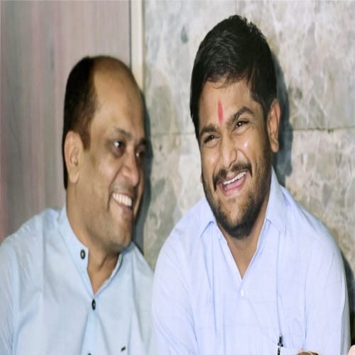 see pictures, hardik patel press conference in Ahmedabad 