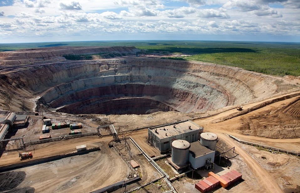 A Door to Hell on earth in Russia
