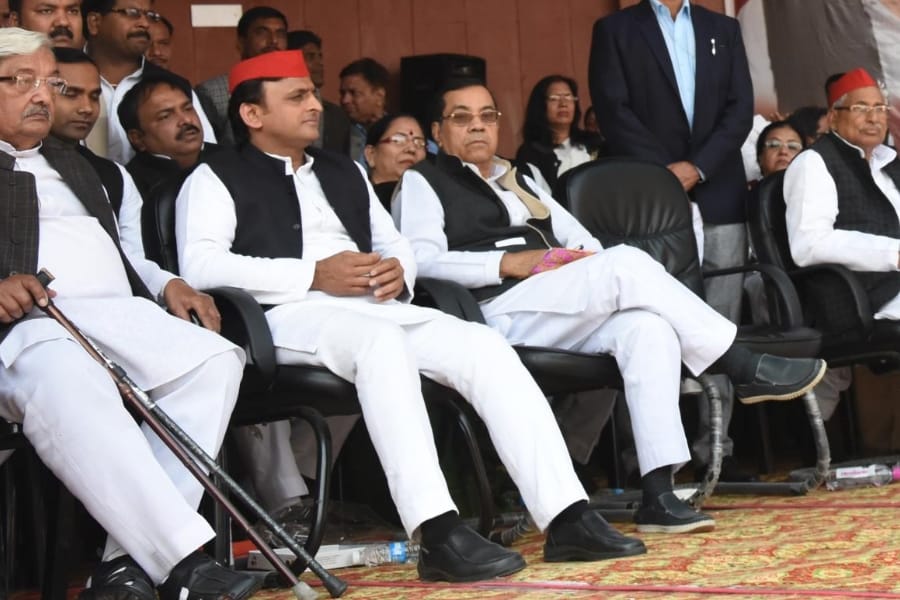 pics of birthday of mulayam singh yadav.