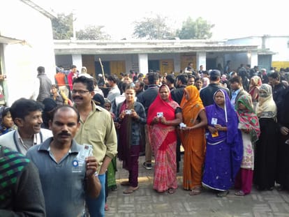 nagar nikay election 2017 voting for 24 districts in Uttar Pradesh